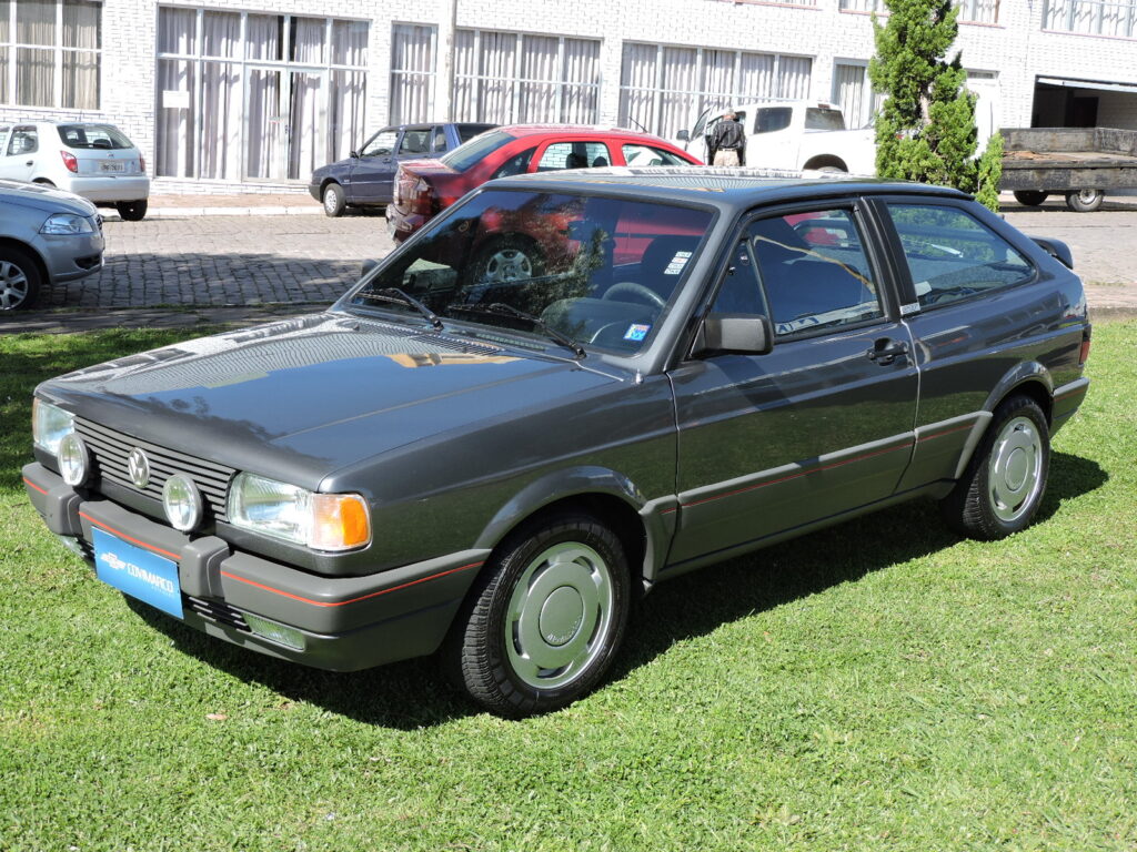 Volkswagen Gol GTS 1.8s 1994 - Verde Pinus